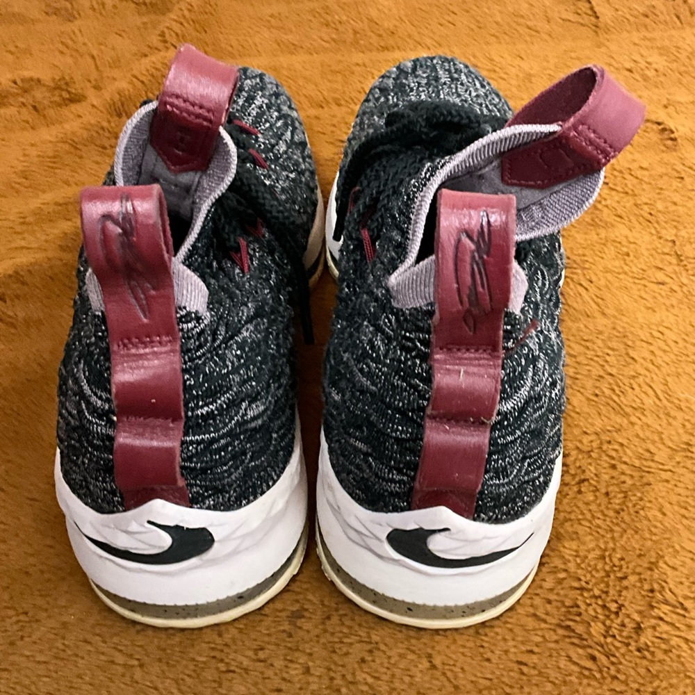 Nike LeBron 15 GS Basketball Rare Sneakers Pride of Ohio Black Gray Youth 4.5Y - Picture 9 of 11